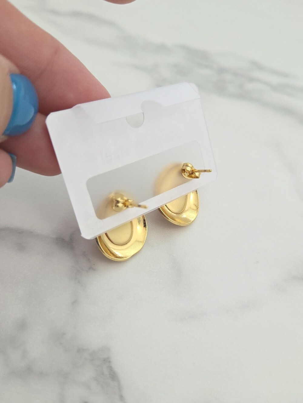 Gold Tone Pink Teardrop Statement Stud Earrings Modern Retro Jewelry - Picture 5 of 15